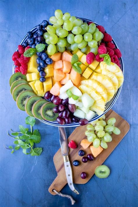 How to Make A Fruit Platter (Fruit Tray) - Veggie Desserts