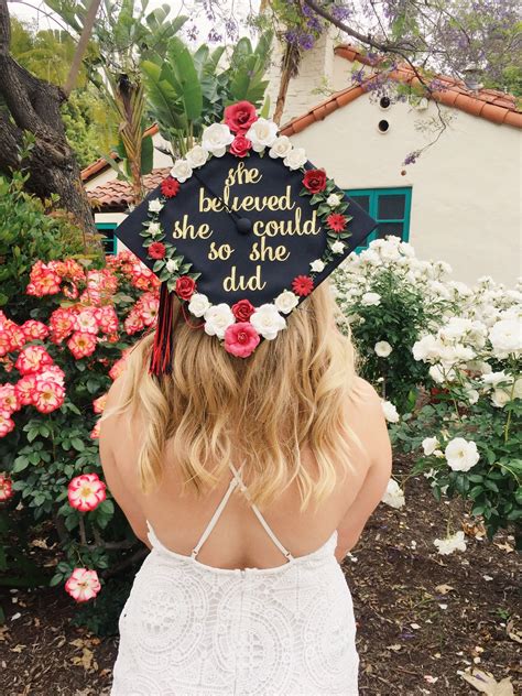 Cute grad cap idea. She believed she could so she did | Graduation cap ...