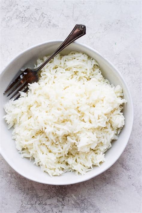 White Rice To Water Ratio : How To Measure Water For Rice With Your ...