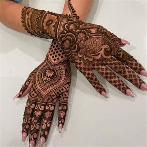 Latest Mehndi Designs to Elevate Your Look | by Rajan Tiwari Mehndi Art ...