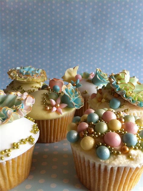 Pretty Cupcakes - CakeCentral.com