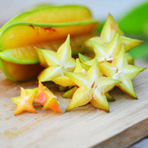 How to Eat Carambola: 8 Delicious Recipes - The Enlightened Mindset