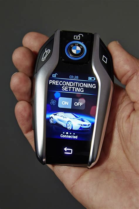 The new BMW Key fob with display | Bmw key, New bmw, Bmw cars