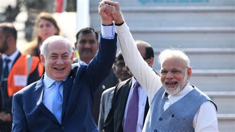 Netanyahu and Modi praise 'new era' in India -Israel ties - BBC News