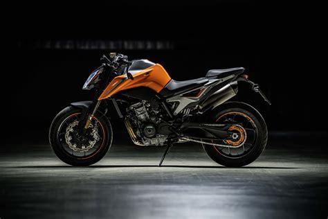 So Many Photos of the New KTM 790 Duke to Drool Over - Asphalt & Rubber