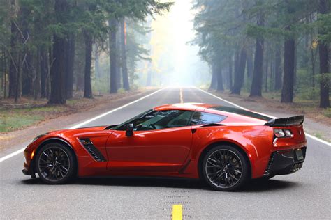 Chevrolet Corvette C7 Z06 dominating the street : carporn