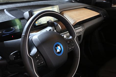 BMW i3 - First Drive Review showcases Interior 2.0