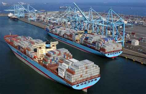 Maersk Climbs as Citi Sees Lower Profit Risks