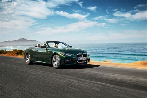 A closer look at the new 2021 BMW 4 Series Convertible - VIDEO