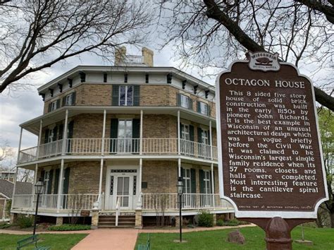 Octagon House Museum Opens for the Season