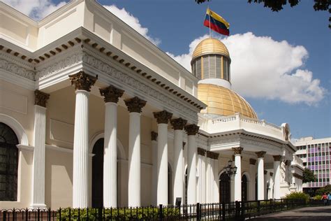 Governement building Caracas, Venezuela | Caracas, Simon bolivar, Tours