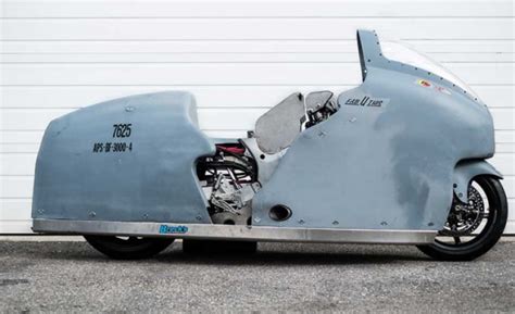 Mission : 300 Mph in a standing mile on a Twin Turbo Hayabusa - xBhp.com