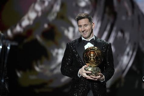 Messi with record 7th award, Messi