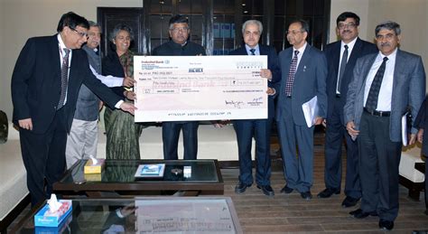 Ravi Shankar Prasad on Twitter: "CMD TCIL presented dividend cheque of ...