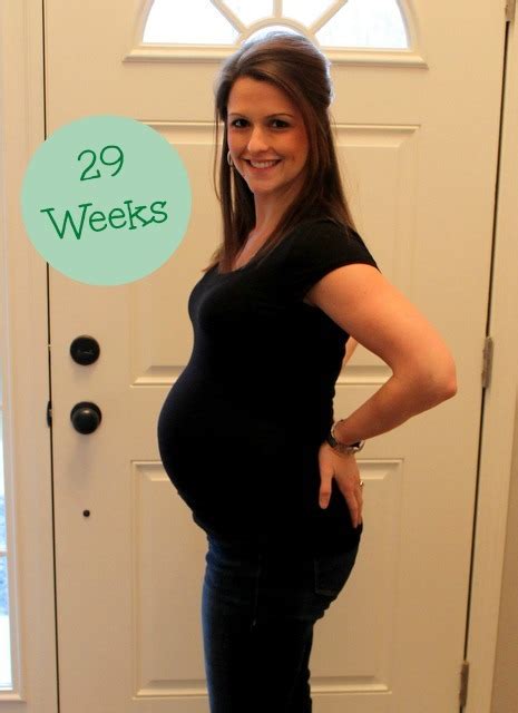 Pregnancy 29 Weeks Baby Bump - Sweet Tooth Sweet Life