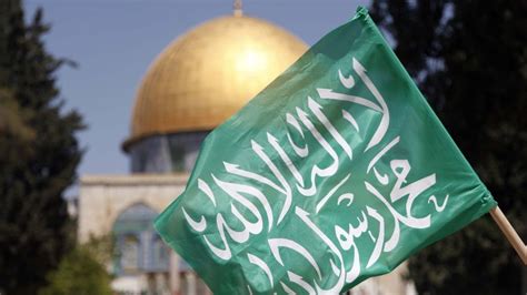 'Hamas pays hundreds of youths to harass Jews at Temple Mount' | The ...