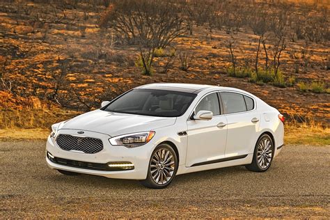 Kia K9 I (KH) 2012 - 2014 Sedan :: OUTSTANDING CARS