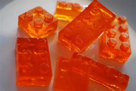 craftyc0rn3r: Lego Gummy Candy