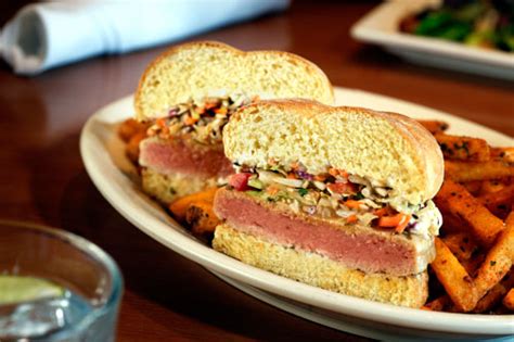 Ahi Tuna Steak Sandwich | WizardRecipes