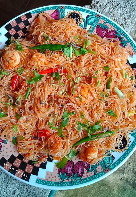 Cara untuk membuat Bihun Goreng Kampung yang menggamit kenangan lama ...