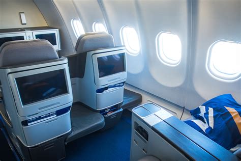 Review: Lufthansa Airbus A330 Business Class | milesopedia