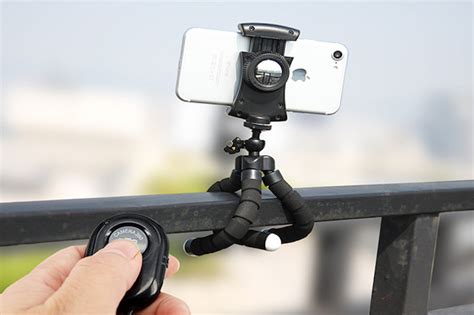 This Flexible Phone Tripod Is The Best Thing To Happen To Your ...