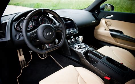 Audi R8 with a bunch of MAcarbon interior parts including steering ...