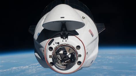 NASA Mulls Using SpaceX to Rescue Astronauts After Russia’s Space ...