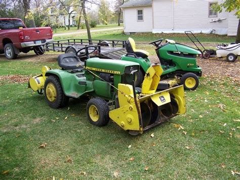 John Deere 110: Specs, Engine, Transmission, Dimensions