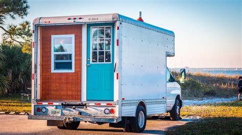 Tour of Our Box Truck to Tiny House Conversion - YouTube🤔🧐💜🧡🖤 ️💘💖🥰💛💓💞💟💚 ...