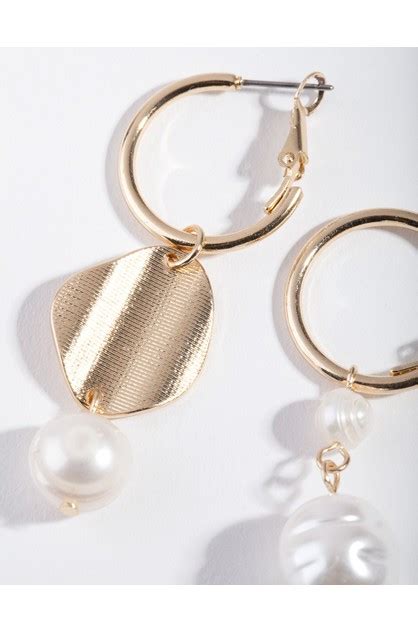 Lovisa Gold Mismatch Pearl Drop Earring | Lovisa Online | TheMarket New ...