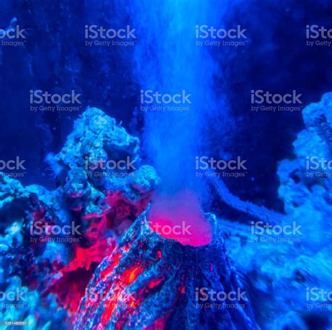 Underwater Volcano Stock Photo - Download Image Now - Volcano ...