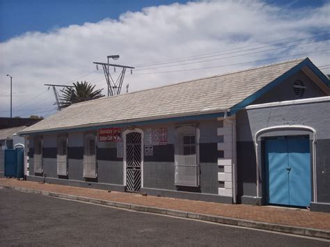 railway stations: South Africa: Cape Town - Observatory railway station