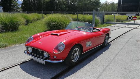 1958 Ferrari 250 - GT LWB California Spyder / rebodied | Classic Driver ...