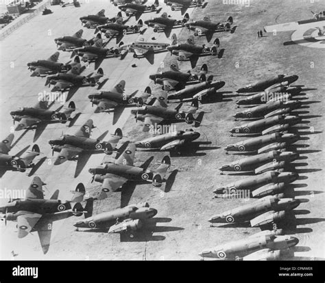 American bomber planes floyd bennett airport hi-res stock photography ...