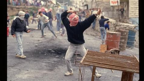 The Heartache Remains: 33 Years on The Palestinians Remember The First ...