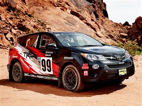 Toyota RAV4 Rally, lista para el offroad - Autocosmos.com