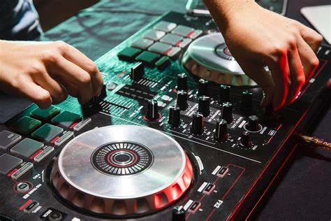 Top 10 DJ Mixer for Beginners in 2020 - Garious.com