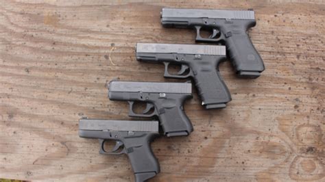 Size comparison of the Glock 43 to the 26,19 and 17 models. | Pistols ...