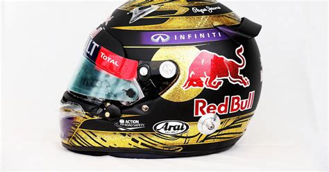 Vettel helmet breaks auction record