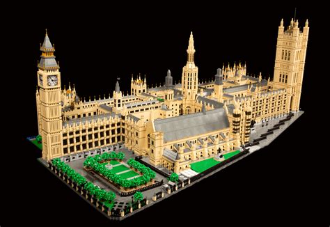 Plus de 50000 briques pour le Palais de Westminster - HelloBricks