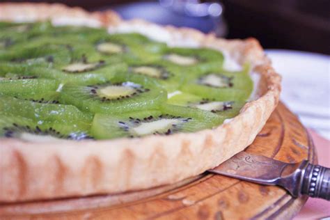 Kiwi Fruit Tart Recipe - Sis. Boom. Blog!