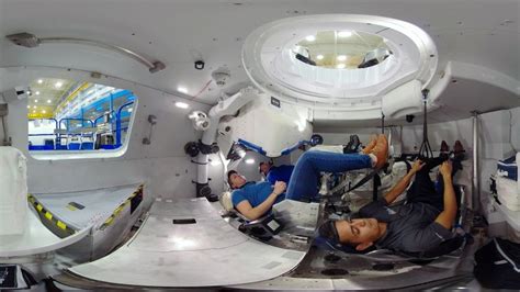 360 Video: Inside Boeing's Starliner space capsule