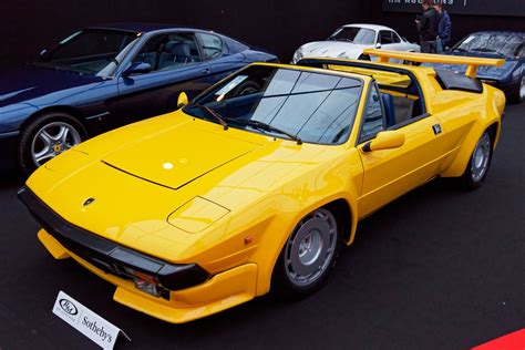 Lamborghini Jalpa 1982 - 1988 Specs and Technical Data, Fuel ...