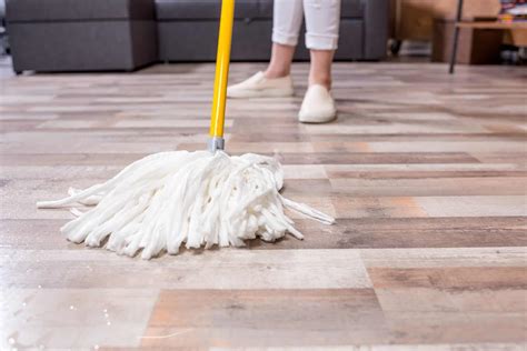 How to Develop a Weekly Cleaning Schedule | TLC Cleaning