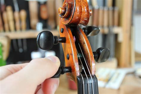 How to tune your violin - Guillaume KESSLER Lutherie d'Art