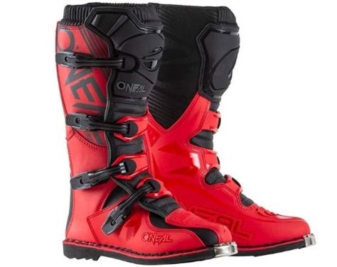 10 Best Dirt Bike Boots For Trail Riding | Gear Honest