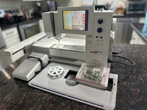 Bernina Artista 180 Sewing/Embroidery Combo Proxibid, 56% OFF