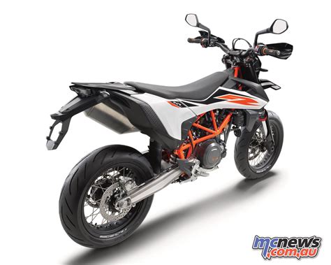 2019 KTM 690 SMC R | Upgraded engine and suspension | MCNews.com.au