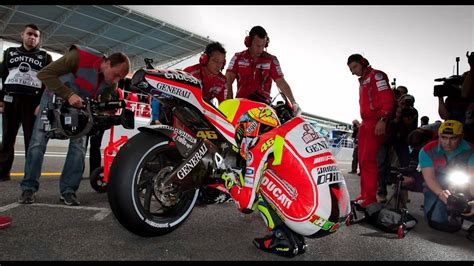 MotoGP Highlights 2011 (Photo Slideshow) - YouTube